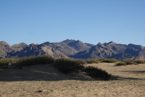 Les dunes d'Elsen Tasarkhai et les Monts Khogno Khan