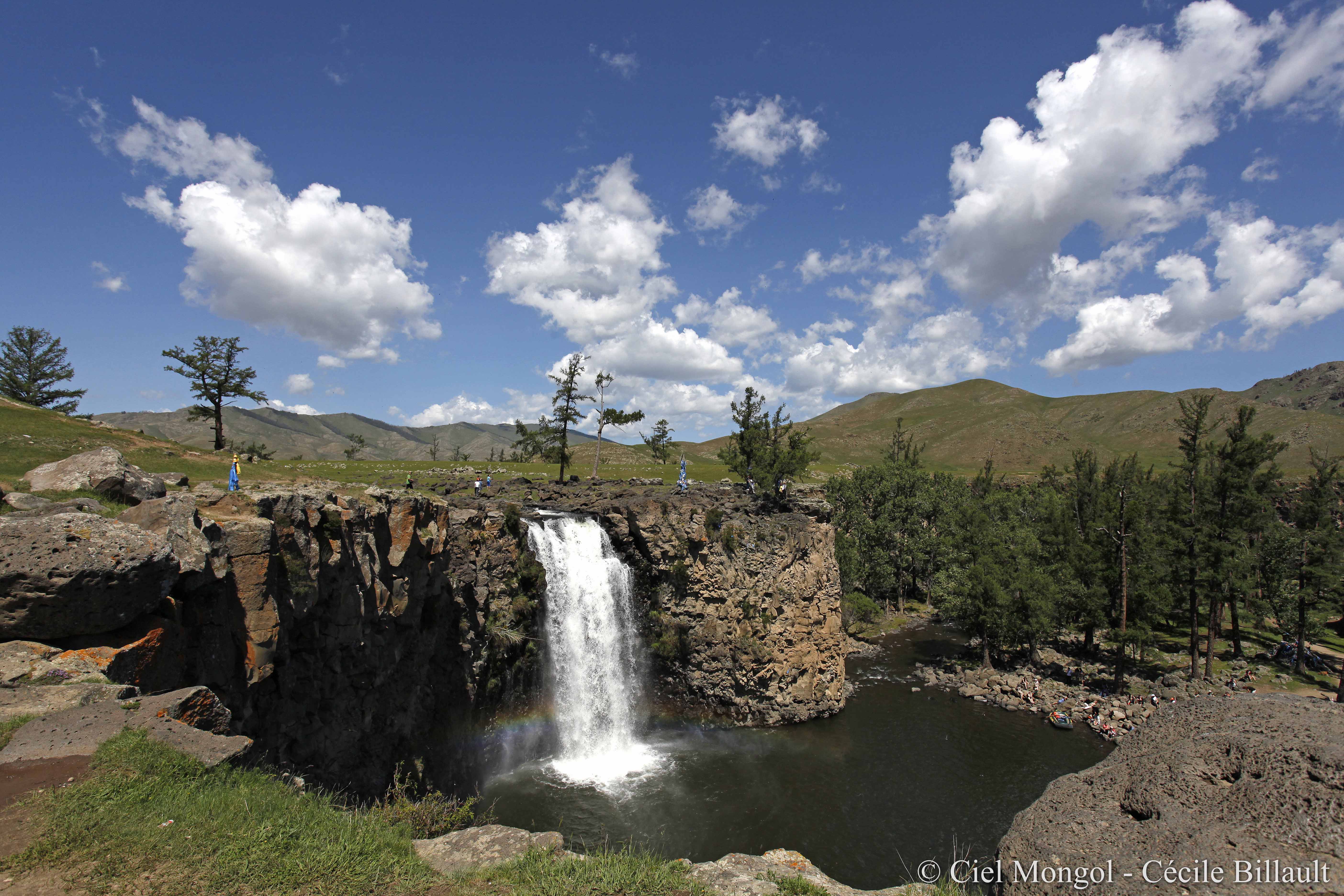 Orkhon chute waterfall